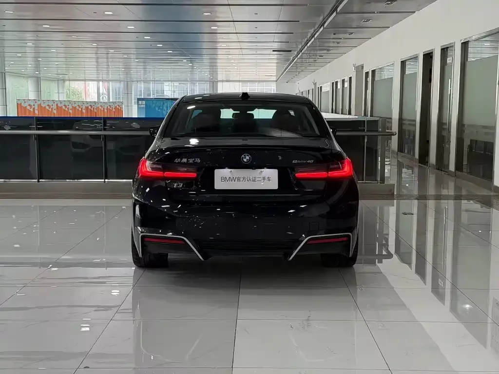 BMW i3 — фото 7