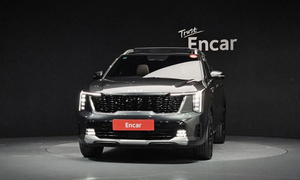 Kia Sorento — фото 9