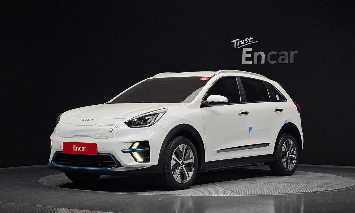 Kia Niro — фото 1