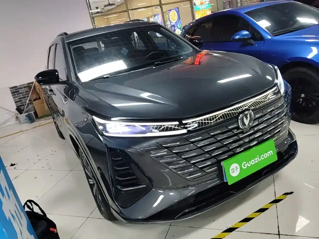 Changan CS75 PLUS — фото 3