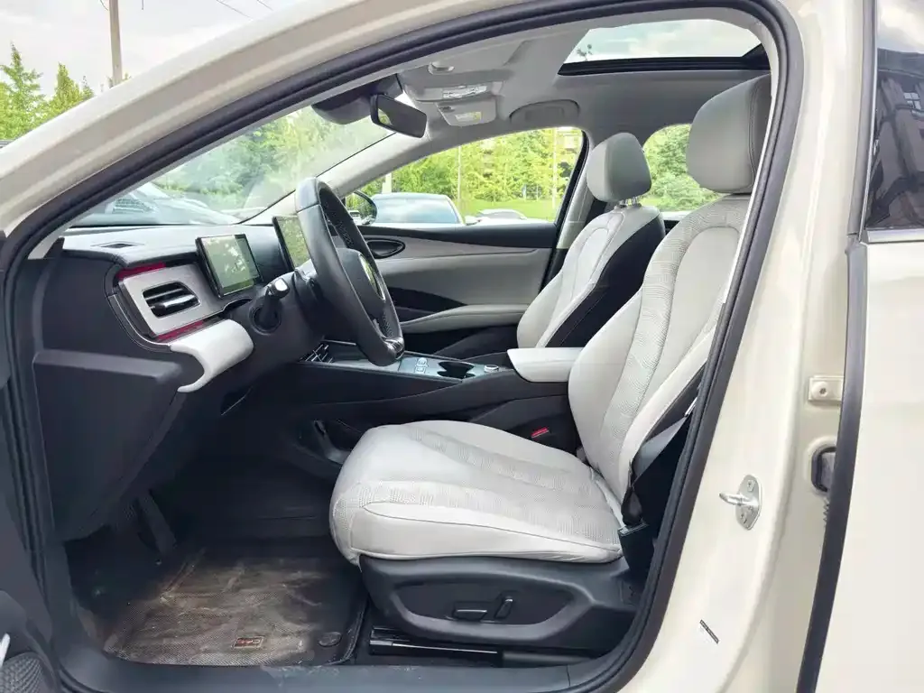 BYD Seal 06 DM-i Touring — фото 3
