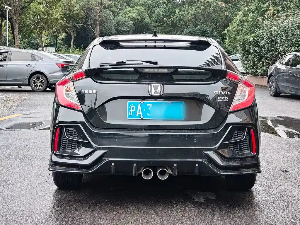 Honda Civic — фото 10