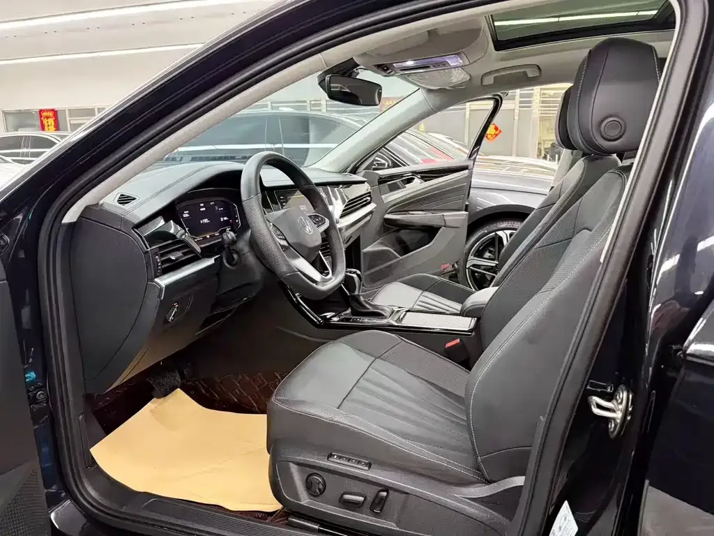 Volkswagen Passat — фото 4