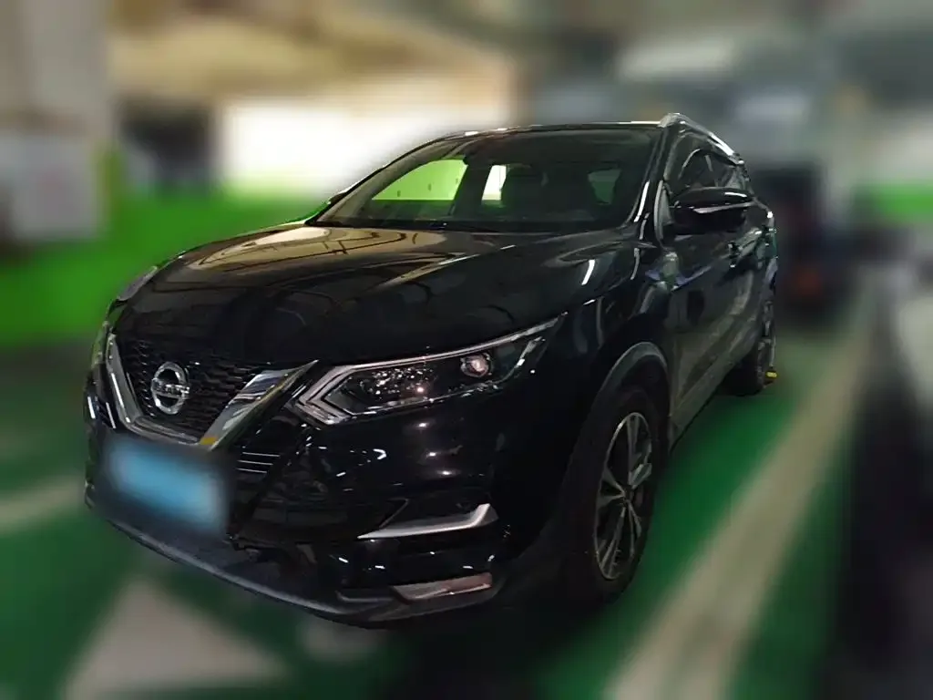Nissan Qashqai — фото 1