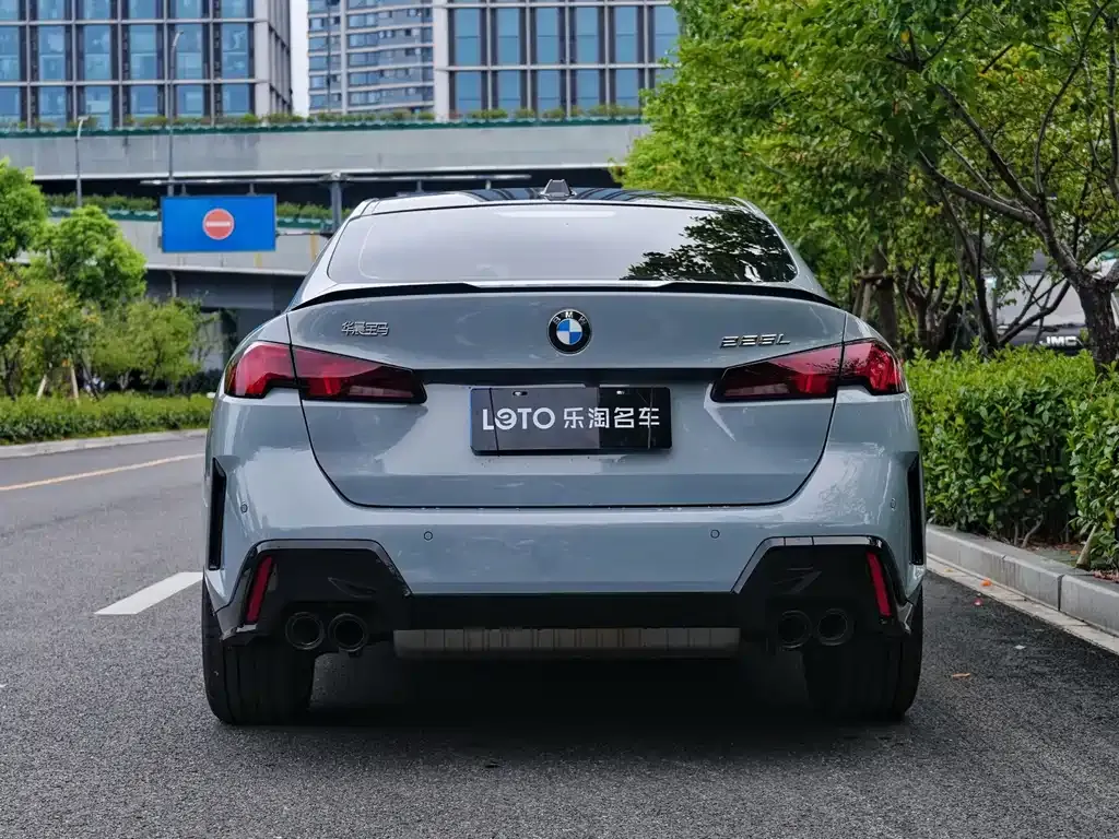 BMW M235L — фото 8