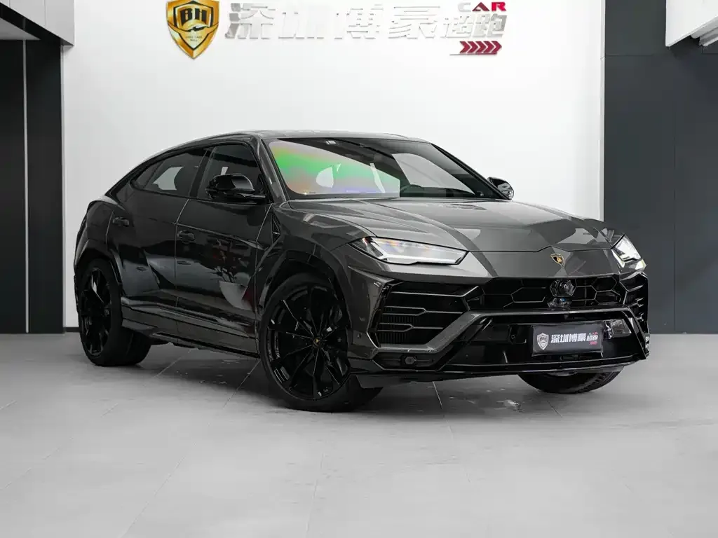 Lamborghini Urus — фото 5
