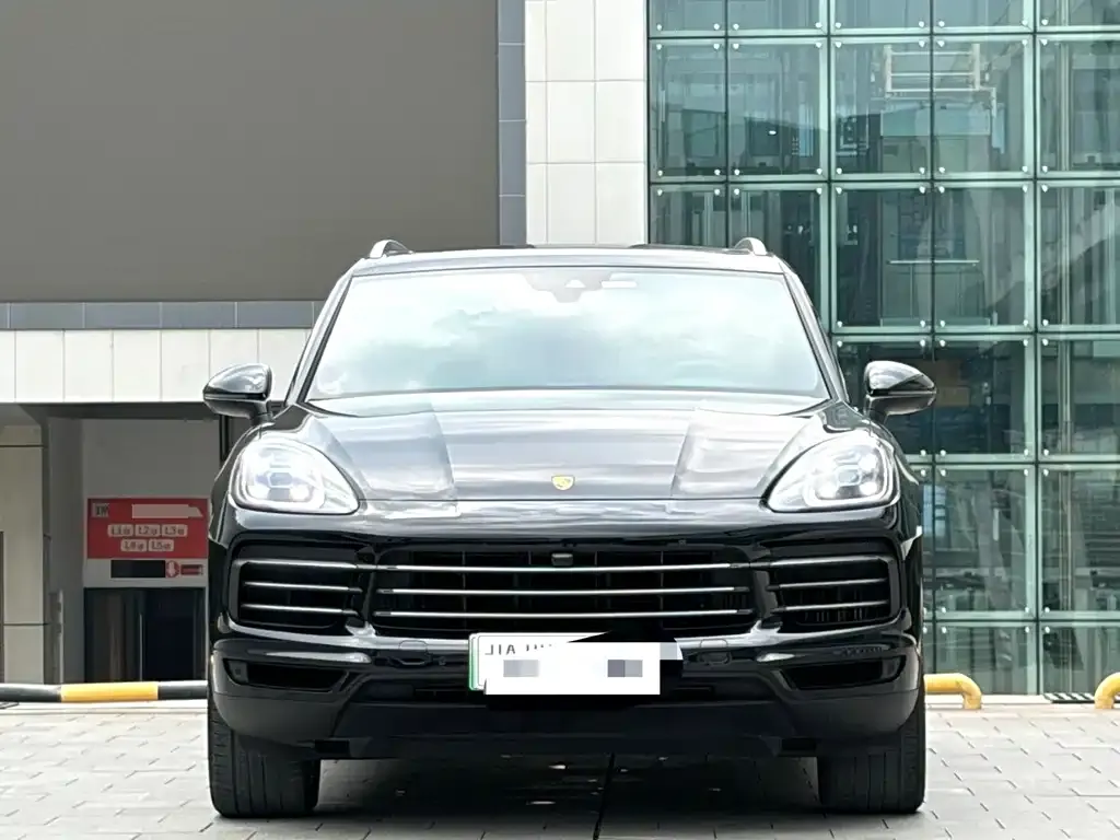 Porsche Cayenne Hybrid — фото 3