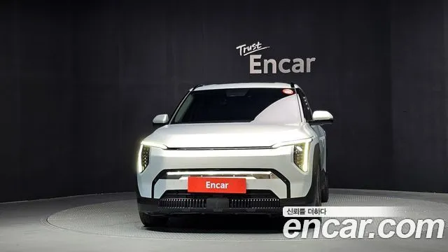 Kia EV3 — фото 2