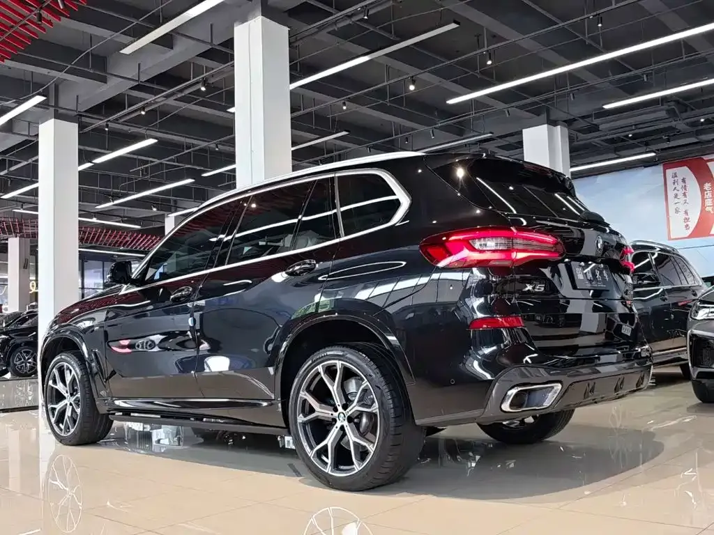 BMW X5 (Import) — фото 8