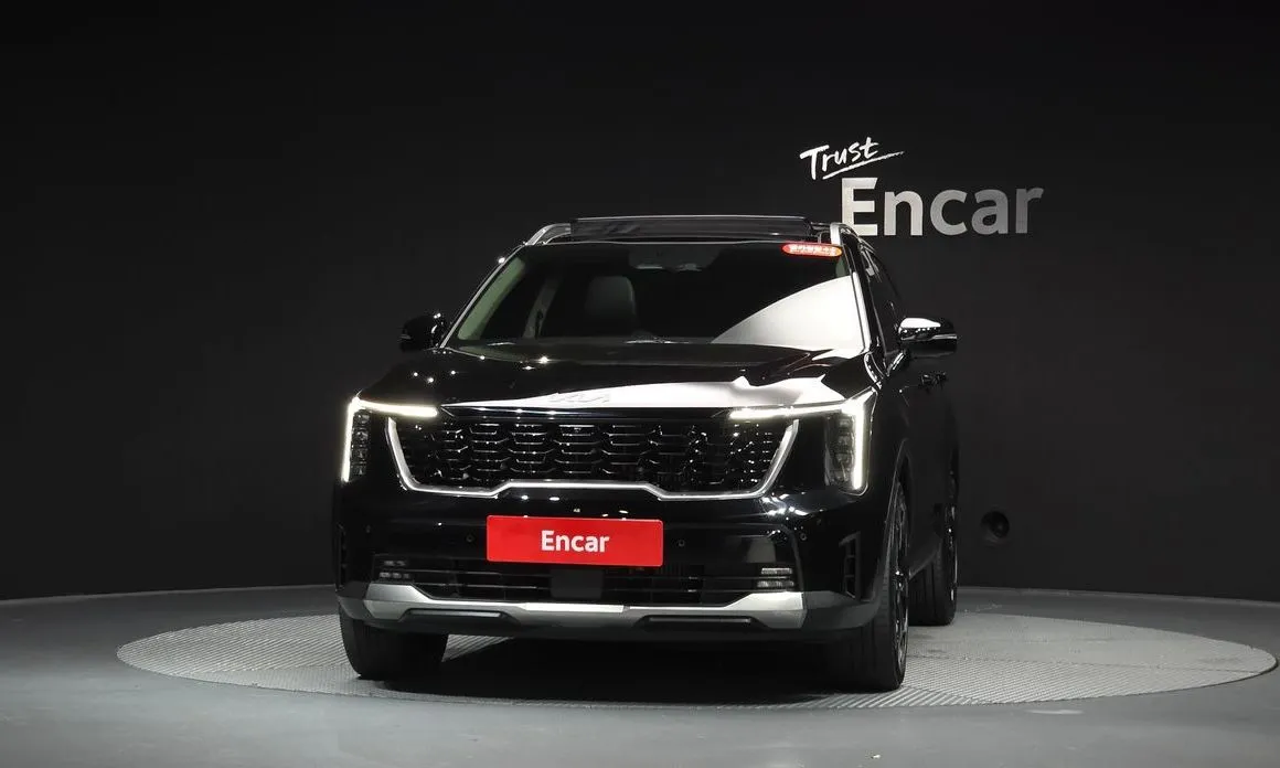 Kia Sorento — фото 10