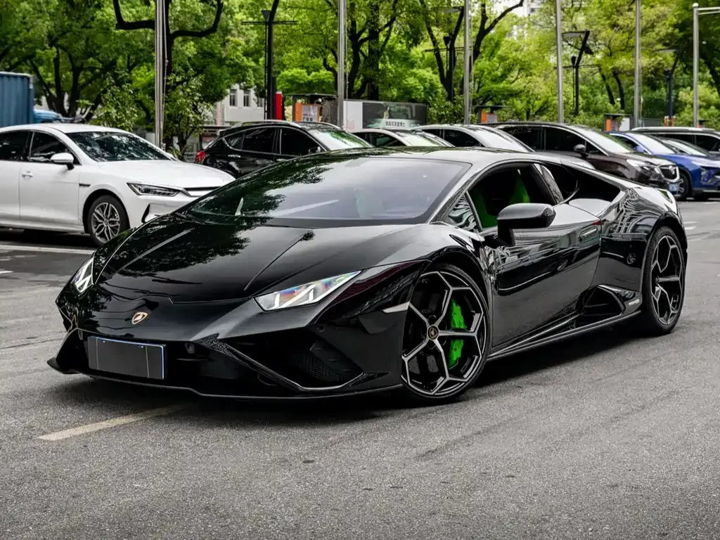 Lamborghini Huracan — фото 1