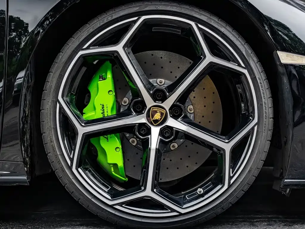 Lamborghini Huracan — фото 3