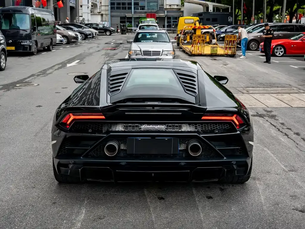 Lamborghini Huracan — фото 6