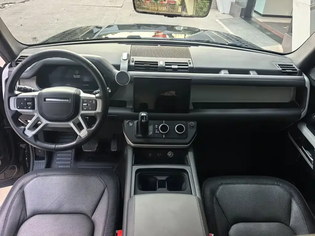 Land Rover Defender — фото 8