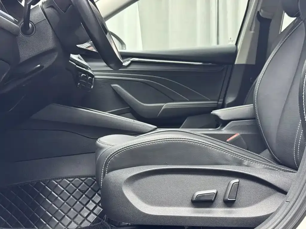 Skoda Octavia — фото 3