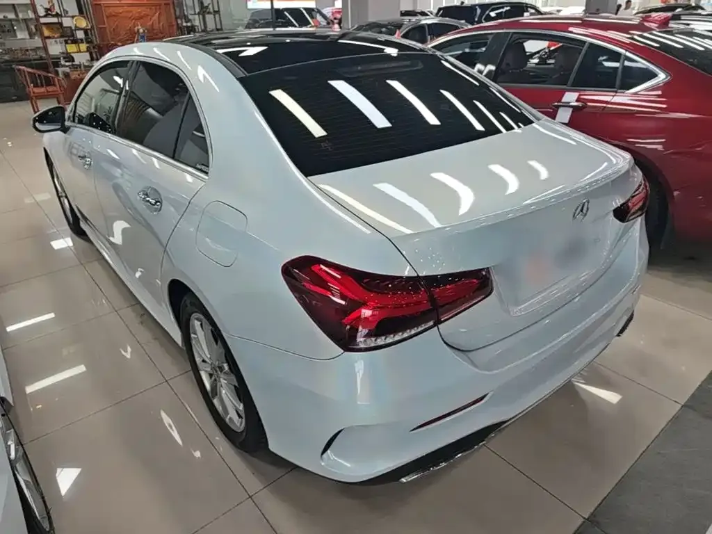 Mercedes-Benz A-Class — фото 10