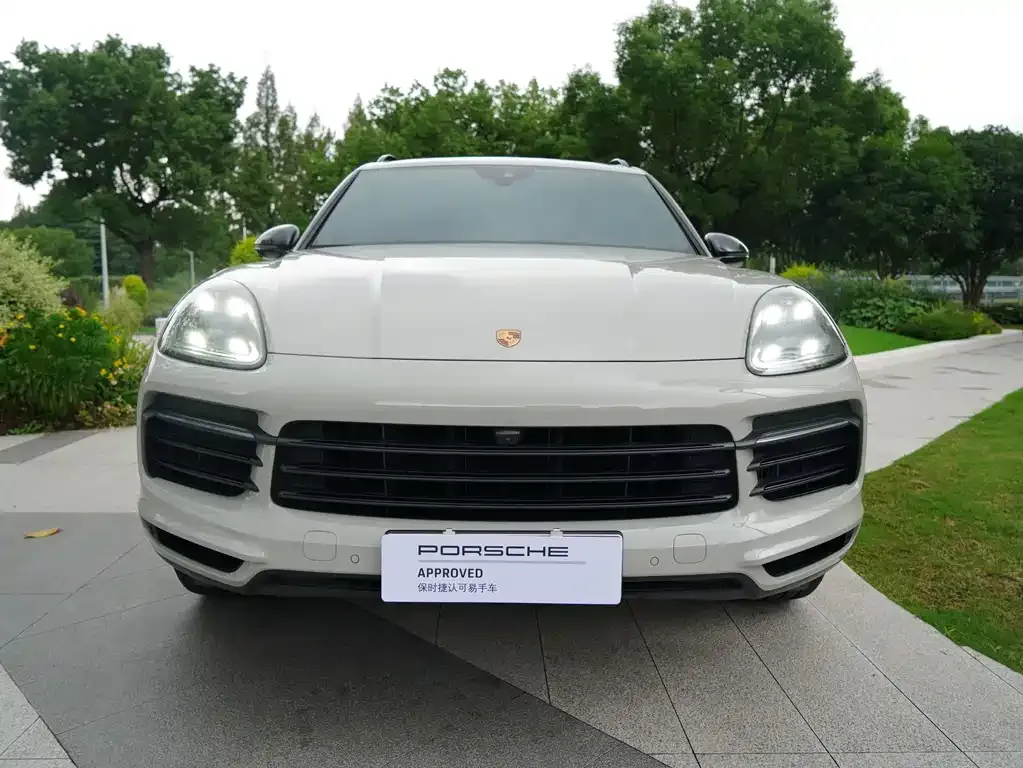 Porsche Cayenne Hybrid — фото 7