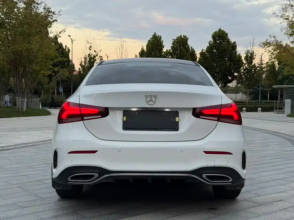 Mercedes-Benz A-Class — фото 10