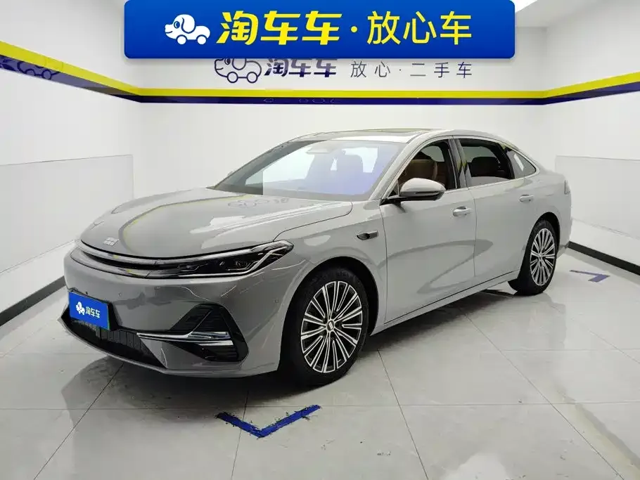 Geely Galaxy A7 EM — фото 1