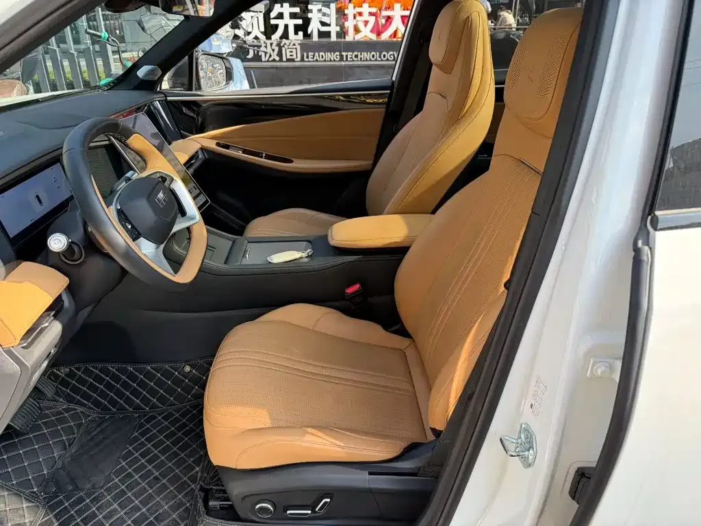Geely Galaxy L7 — фото 6