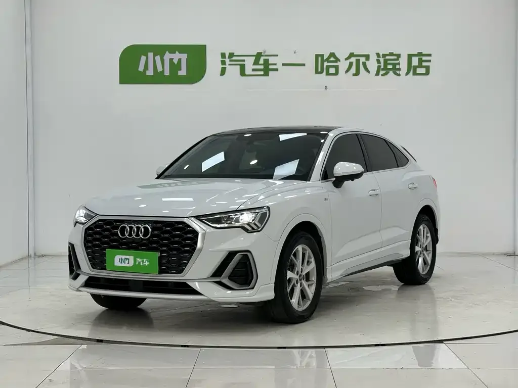 Audi Q3 Sportback — фото 1