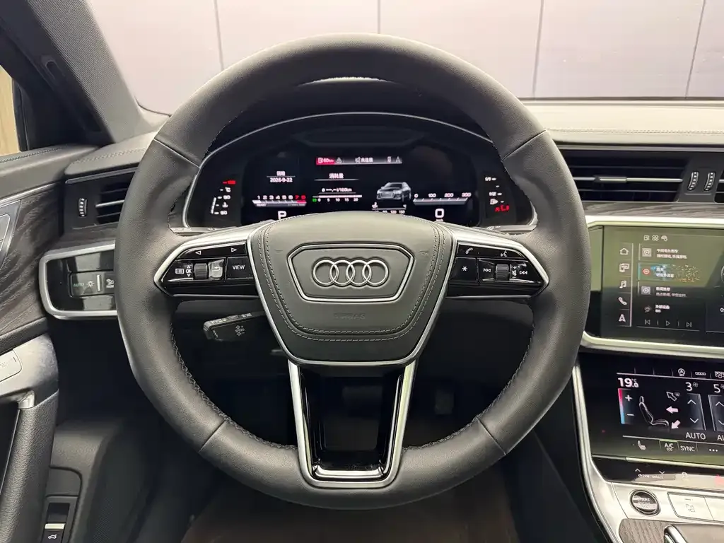 Audi A6L — фото 4
