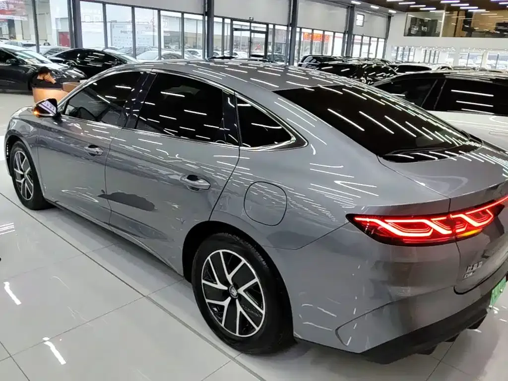 BYD Qin L — фото 7