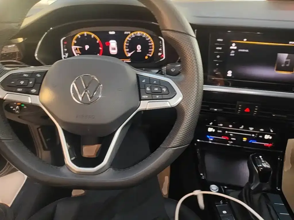 Volkswagen Passat — фото 5
