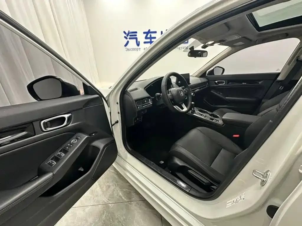 Honda Civic — фото 8