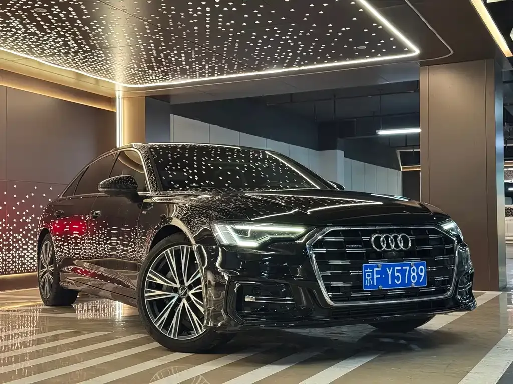 Audi A6L — фото 6