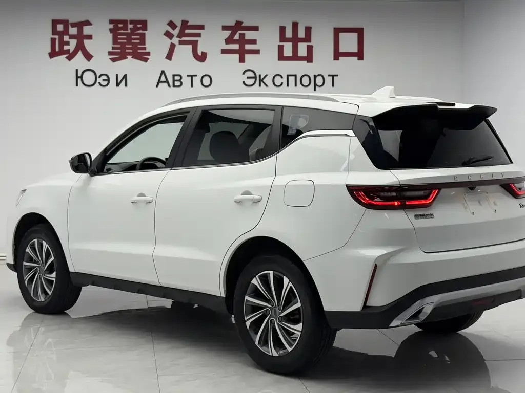 Geely Vision X6 — фото 9
