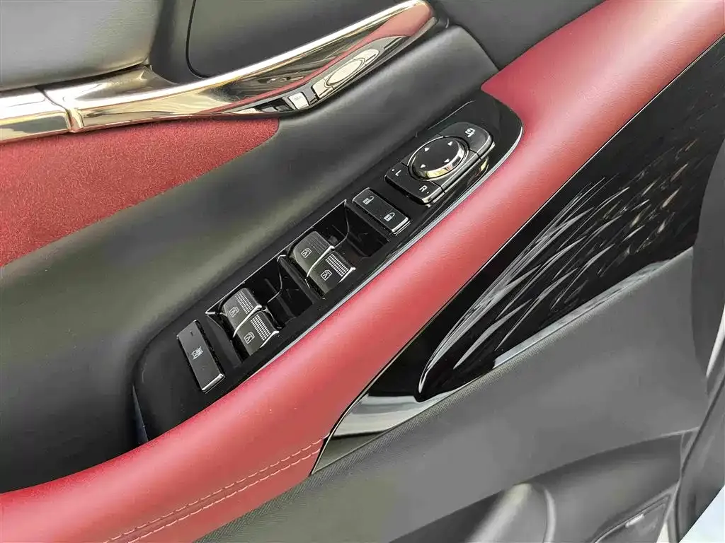 GAC Motor Trumpchi M8 — фото 5
