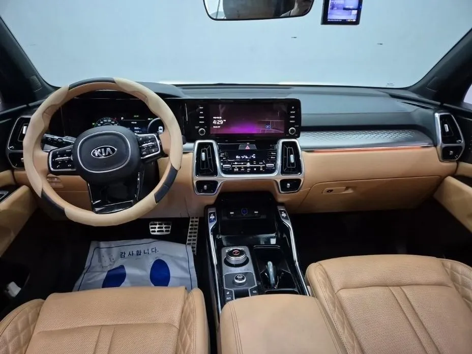 Kia Sorento — фото 3