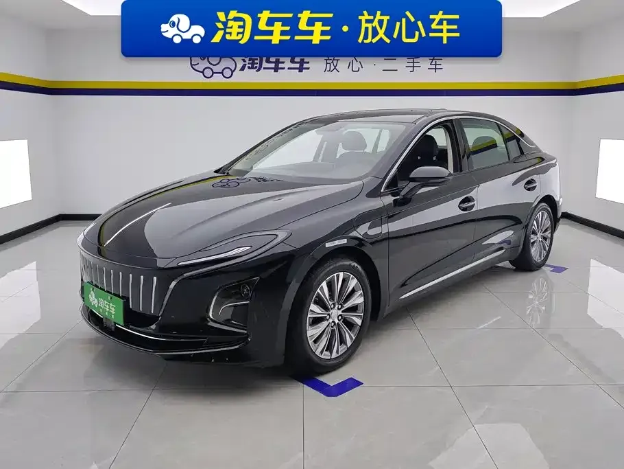 Hongqi E-QM5 — фото 1