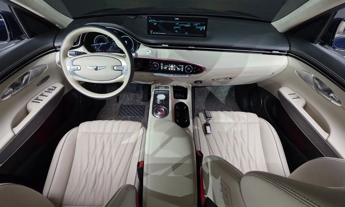 Genesis GV70 — фото 10
