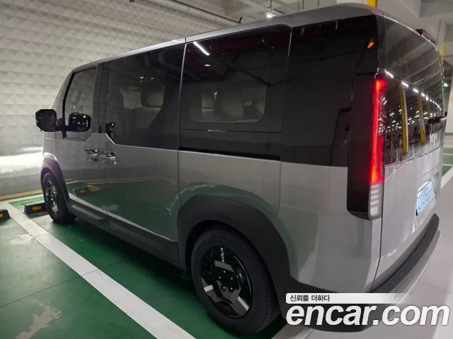 Kia PV5 — фото 4