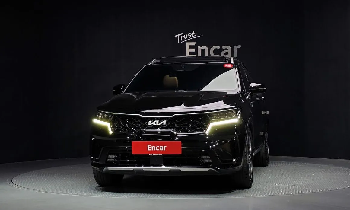 Kia Sorento — фото 10