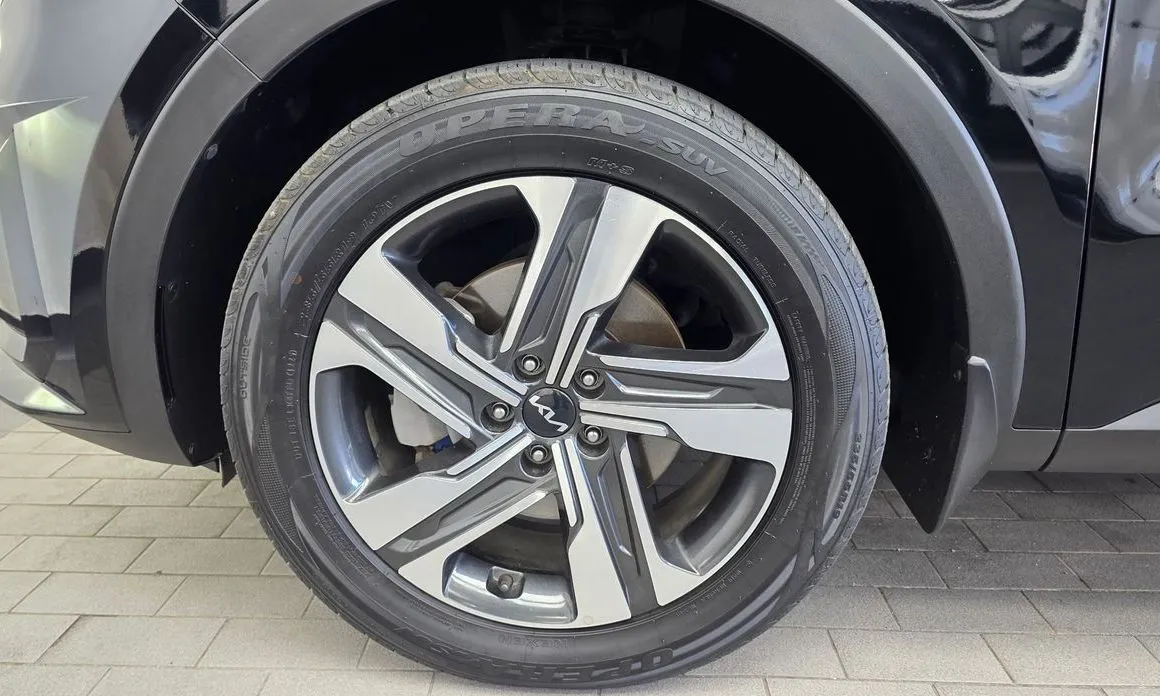 Kia Sorento — фото 5