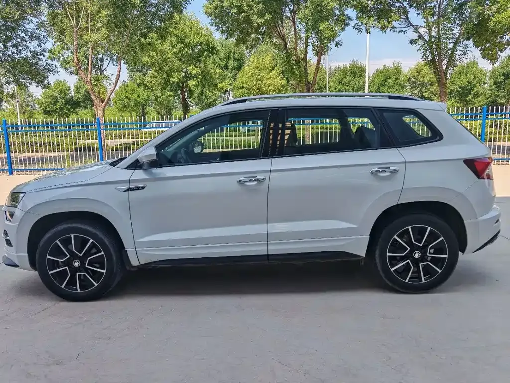 Skoda Karoq — фото 4