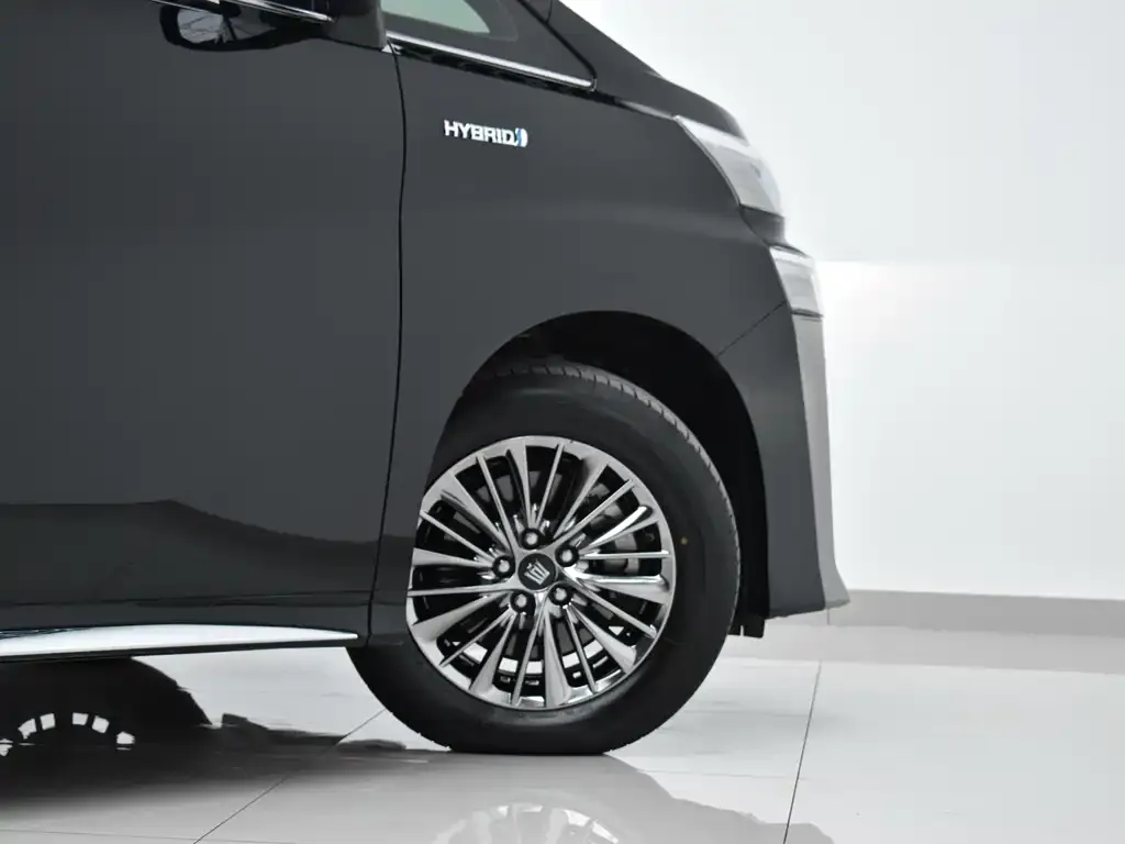Toyota Vellfire — фото 9