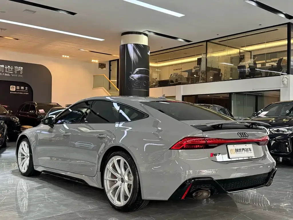 Audi RS 7 — фото 2