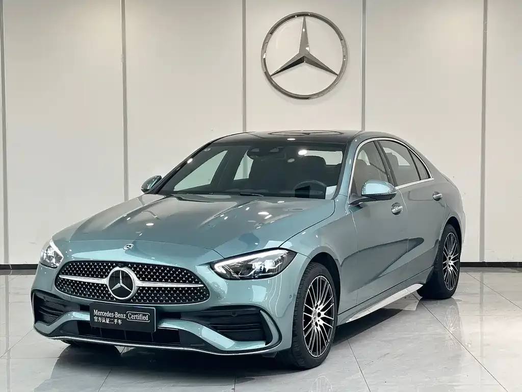 Mercedes-Benz C-Class — фото 1