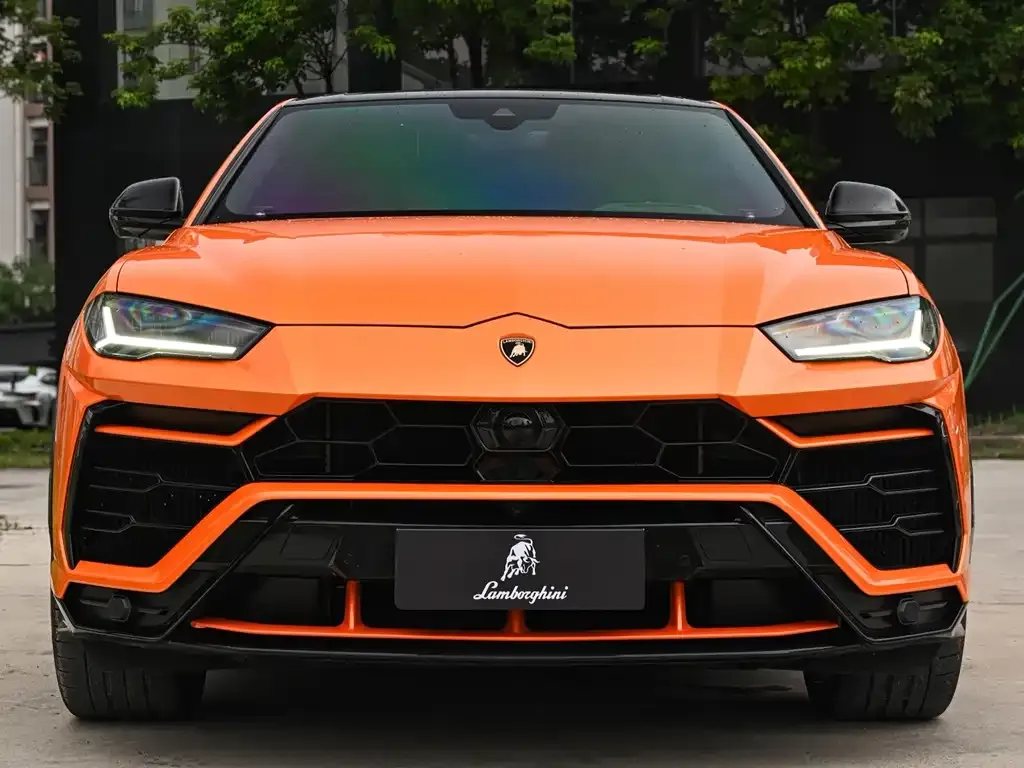 Lamborghini Urus — фото 3