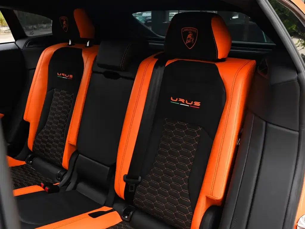 Lamborghini Urus — фото 8
