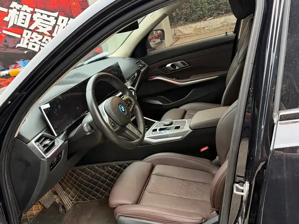 BMW i3 — фото 10