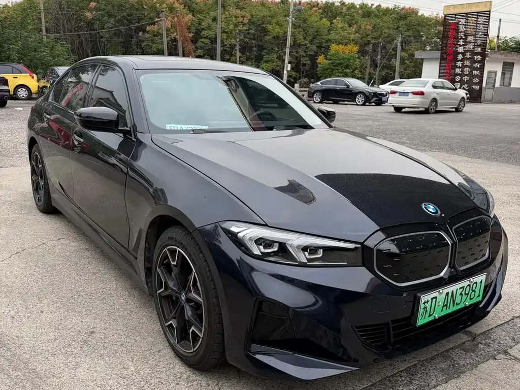BMW i3 — фото 8