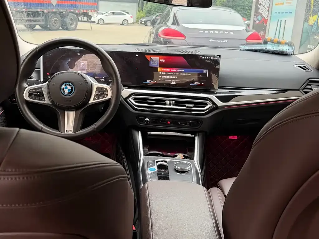 BMW i3 — фото 3