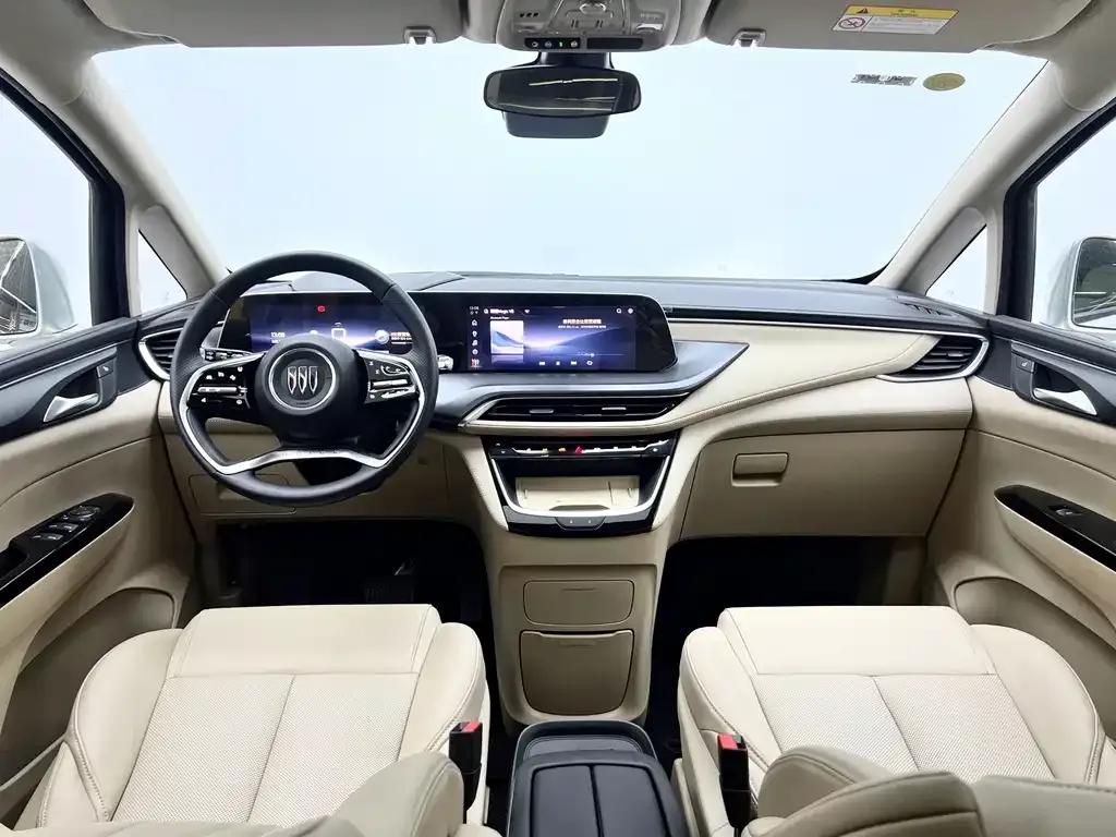 Buick GL8 Hybrid — фото 10