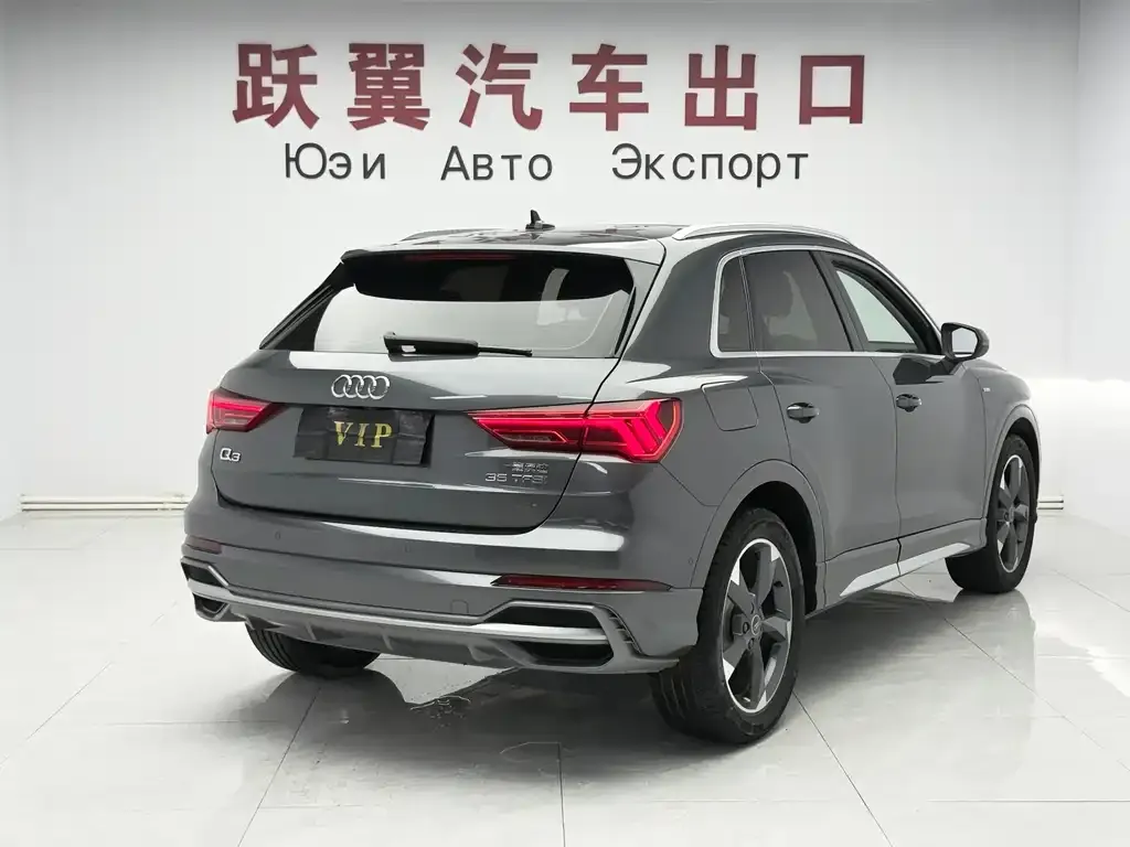 Audi Q3 — фото 7