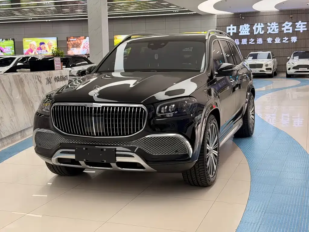 Mercedes-Benz GLS — фото 1